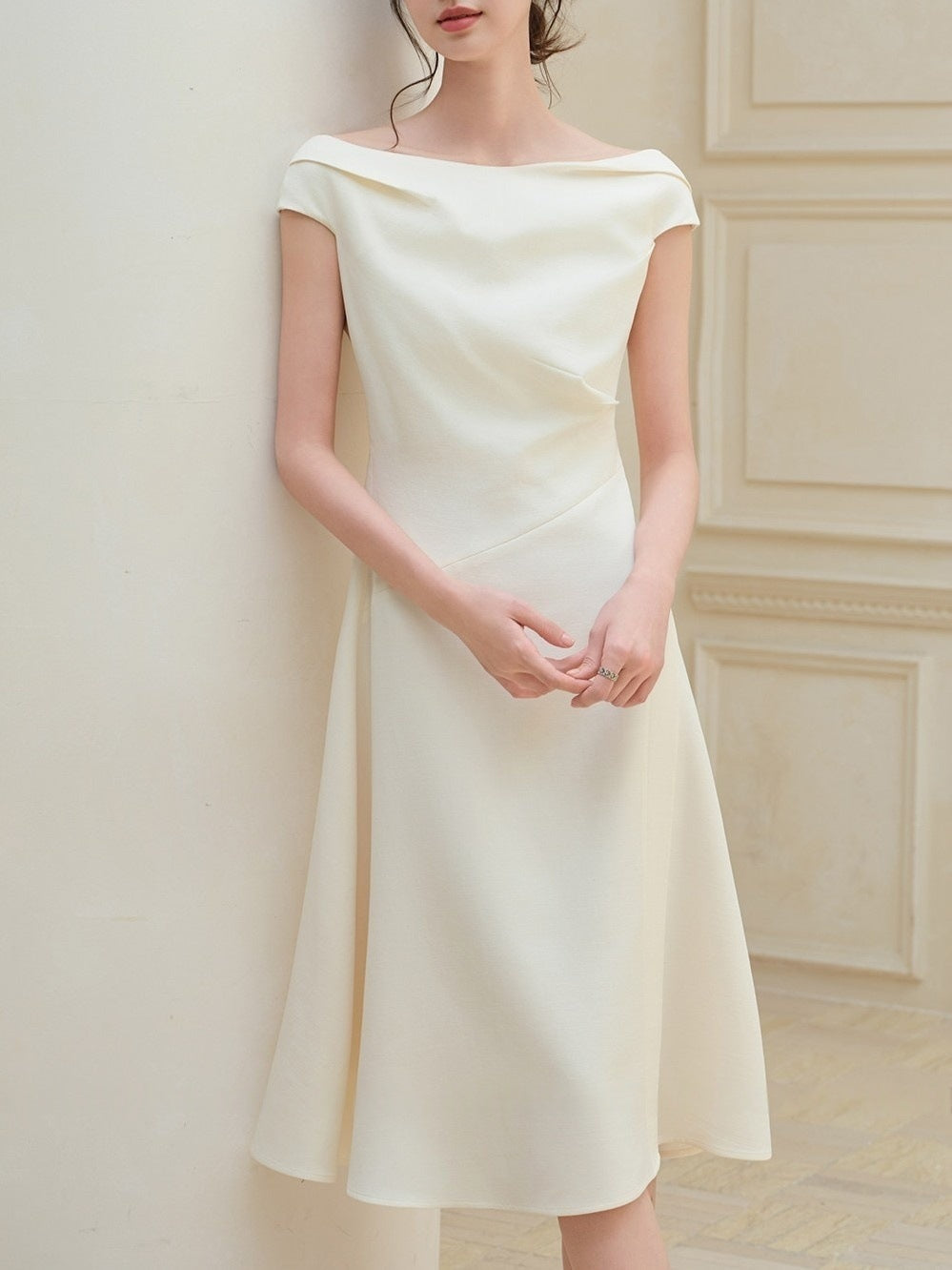 Elegant Fitted Dress