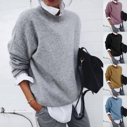 Oversized Round-Neck Pullover in Soft Knit