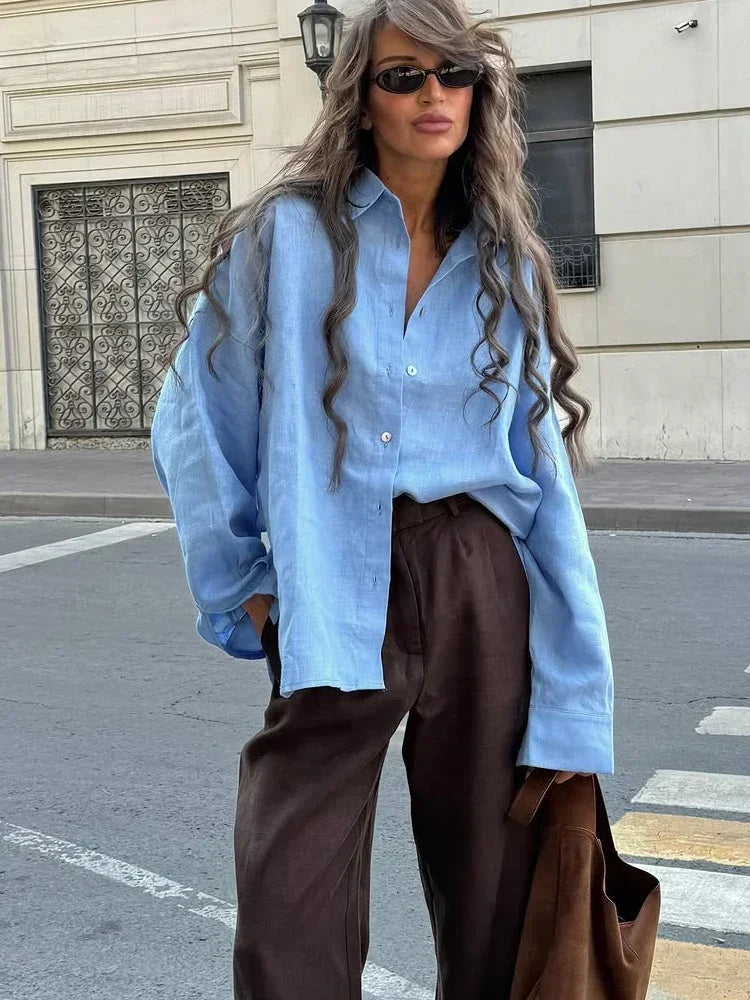 Damesblouse met knoopsluiting en lange mouwen