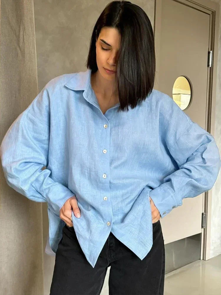 Damesblouse met knoopsluiting en lange mouwen
