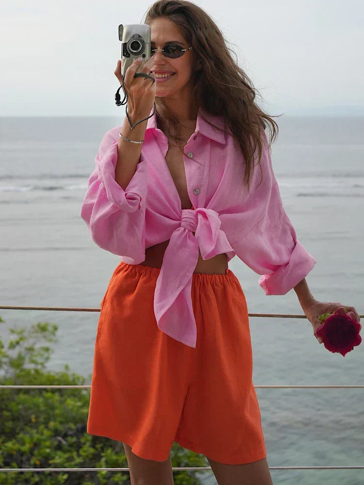 Damesblouse met knoopsluiting en lange mouwen