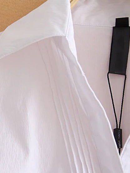 Fitted Body Blouse with Button Closure