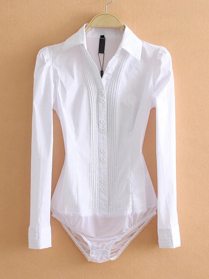 Fitted Body Blouse with Button Closure