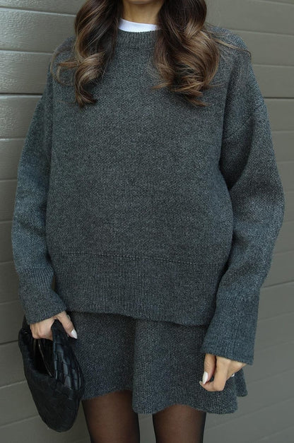 Dames tweedelige set met trui en rok