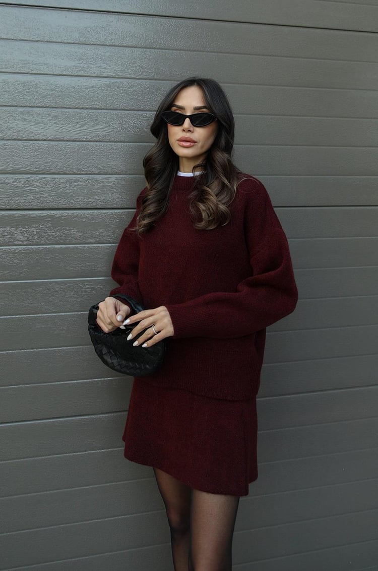 Dames tweedelige set met trui en rok