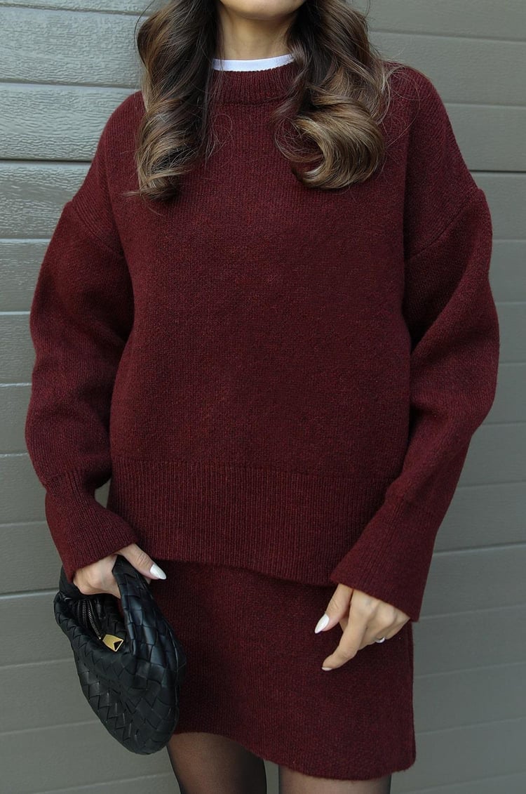 Dames tweedelige set met trui en rok