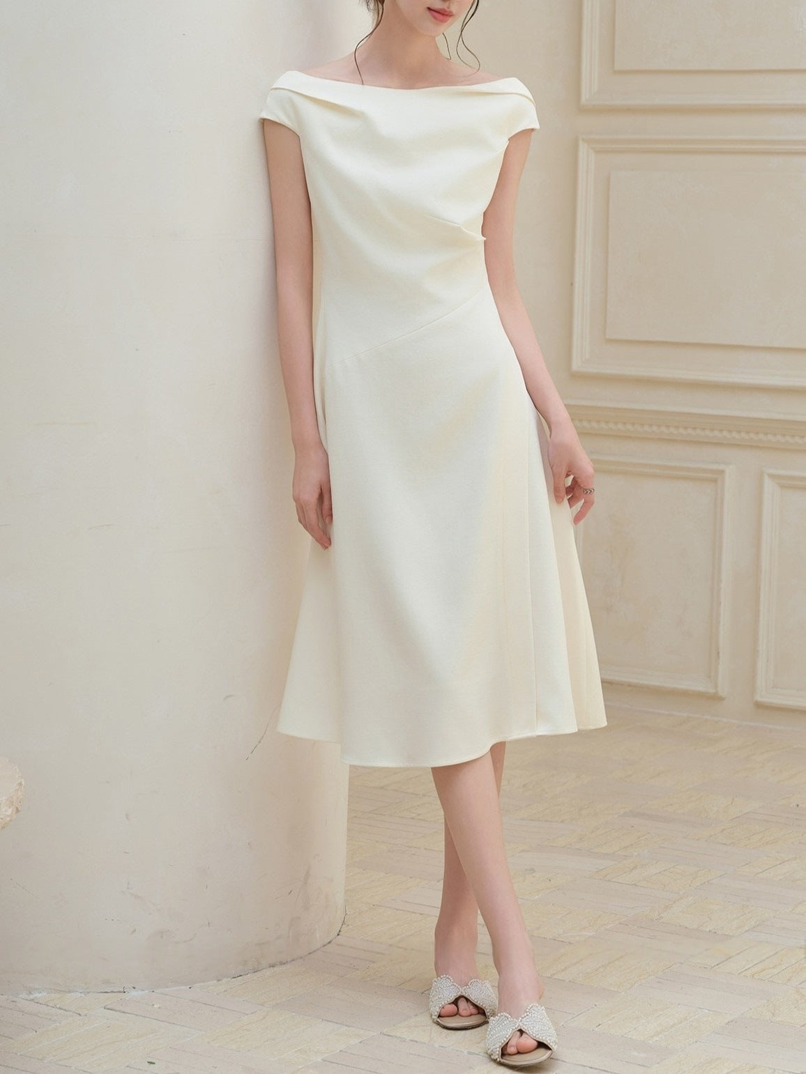 Elegant Fitted Dress