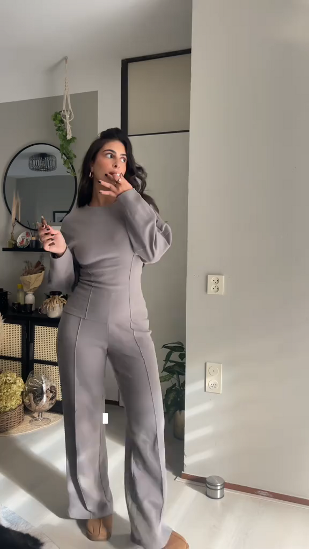 Dames set met trui en wijde pijpen broek