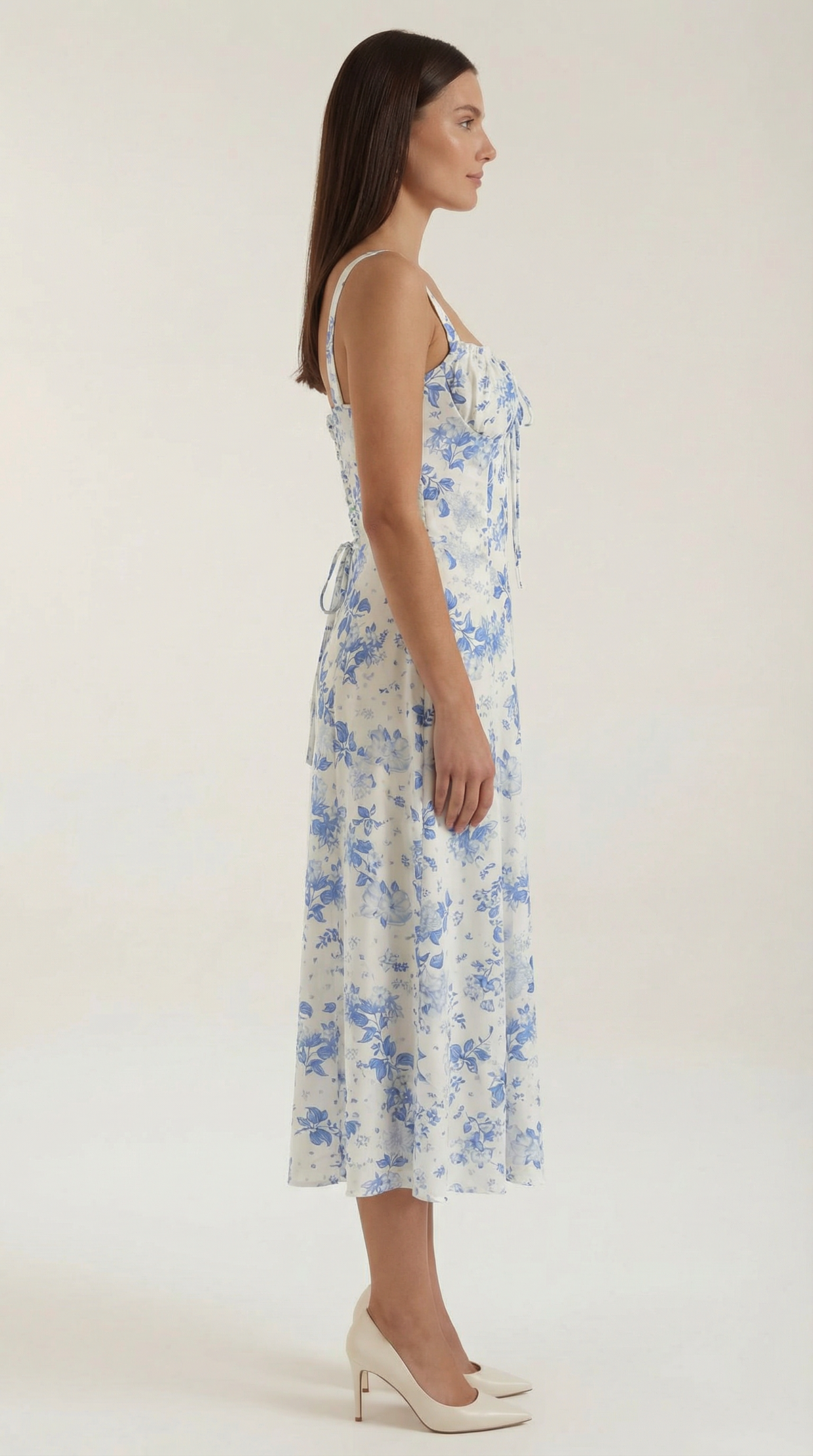 A-Line Midi Dress with Vintage Floral Print and Heart Neckline - product photo 2