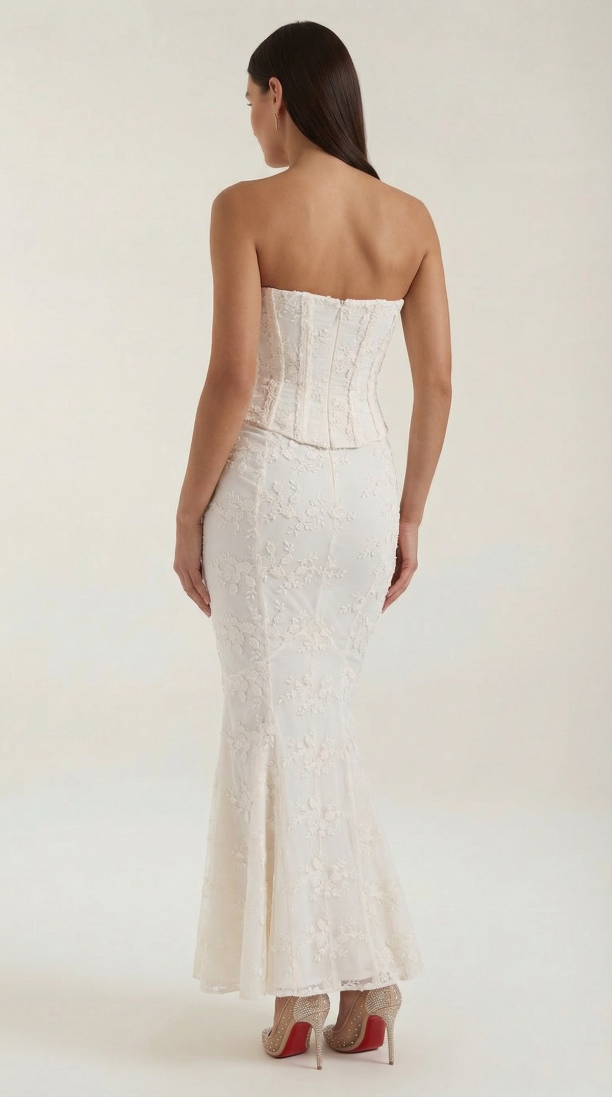 Strapless Corset-Style Lace Maxi Dress with Mermaid Silhouette - product photo 3