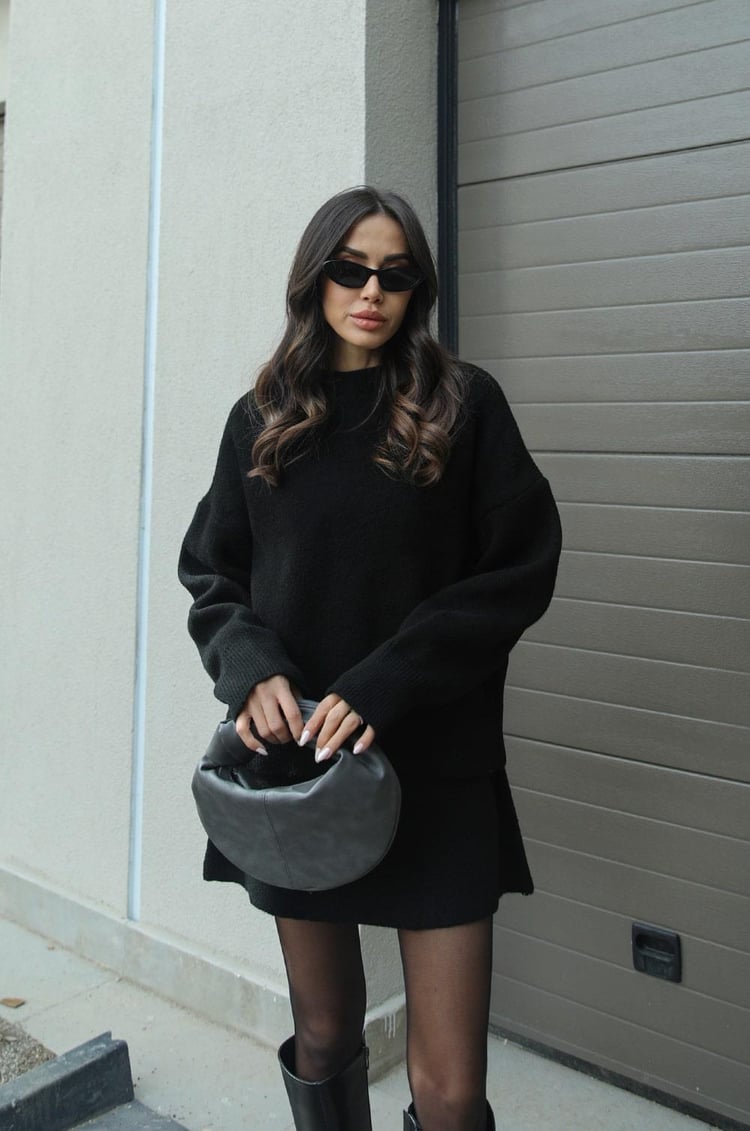 Dames tweedelige set met trui en rok